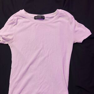 Liz & Sara Lavender Ribbed Short-Sleeve Tee